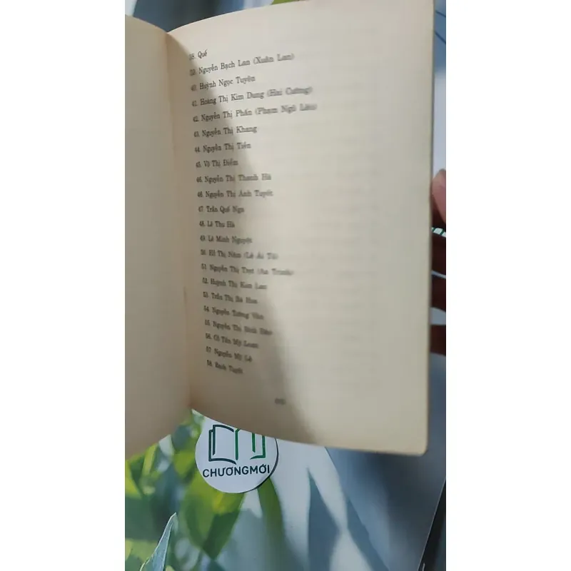 Nữ Sinh Sài Gòn - Một Thời Để Nhớ (1945-1975) 928610