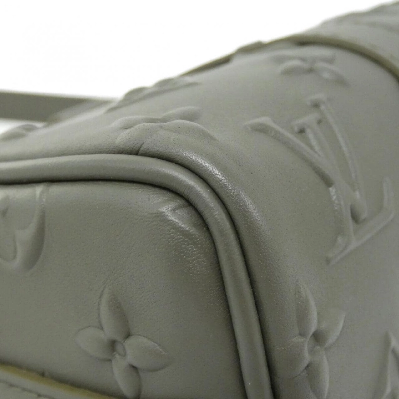 Túi Boston Louis Vuitton Monogram Seal Keepall XS M57961 614608