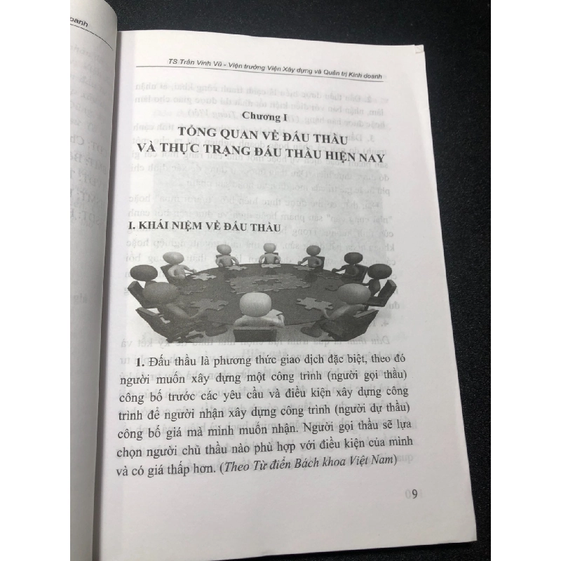 Nghiệp vụ đấu thầu 300 câu hỏi xử lý tình huống trong đấu thầu truyền thống và đấu thầu qua mạng năm 2020 mới 80% bẩn nhẹ HCM1611 912783