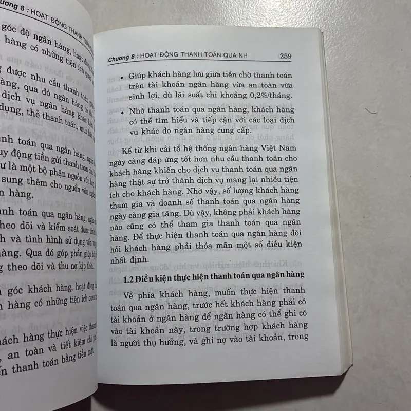 Tiền tệ ngân hàng 727011