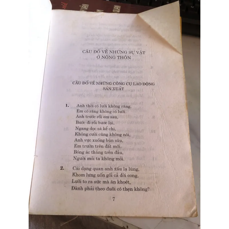 Câu đố Việt Nam - Ninh Viết Giao 991648