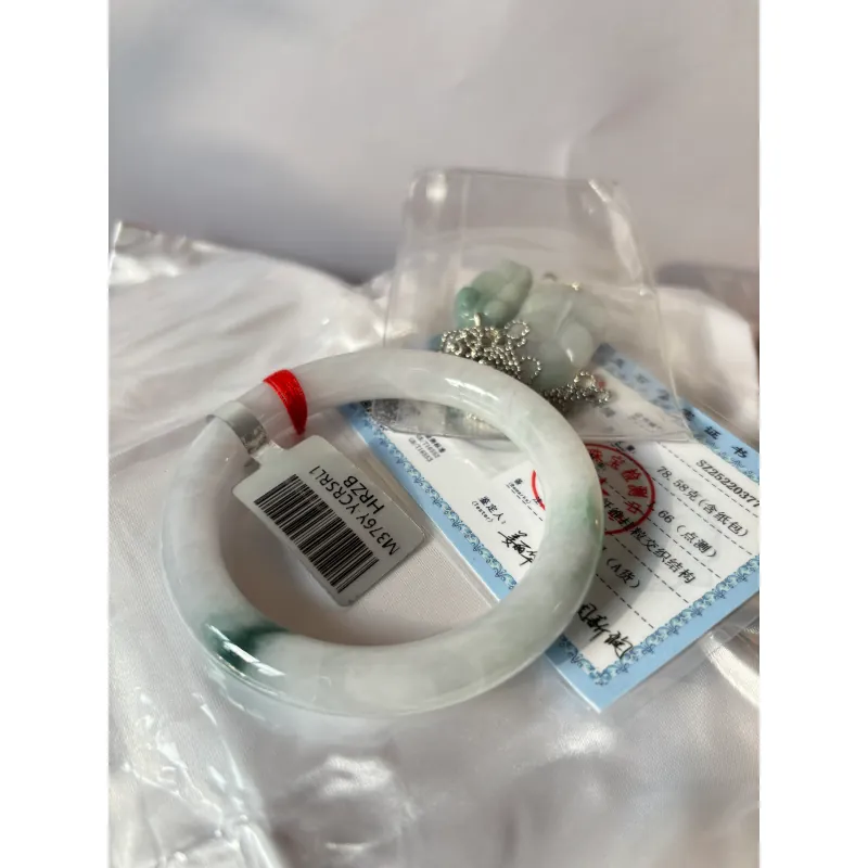 Vòng tay ngọc cẩm thạch myanmar type A 797674