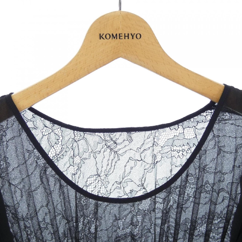 【Mã giảm giá】Boutique Moschino BOUTIQUE MOSCHINO Áo 645837