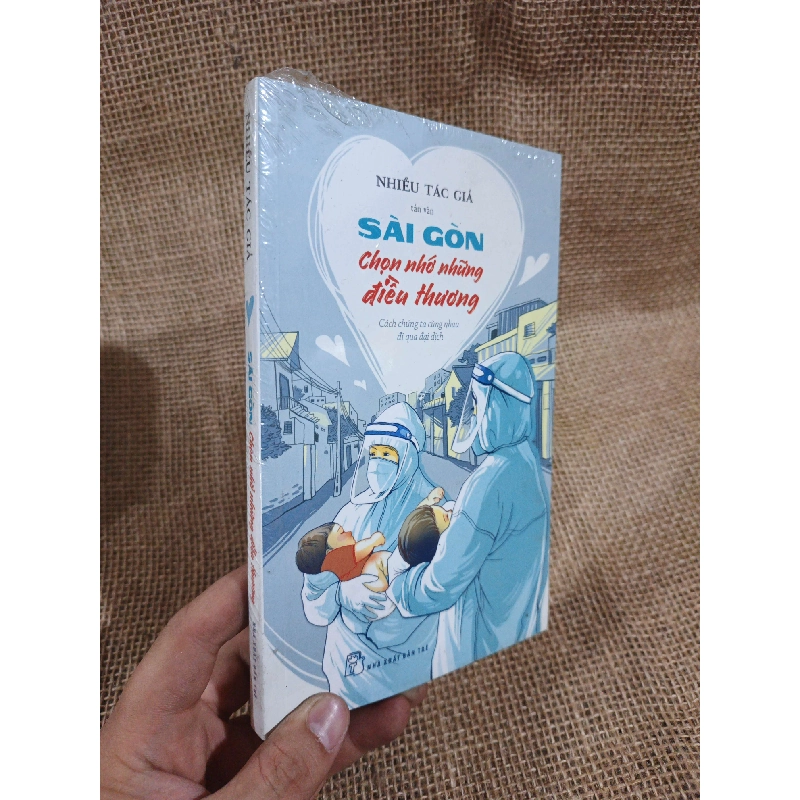 Sài Gòn chọn nhớ những điều thương mới 100%(Sách văn học) HLSC2404 1028329