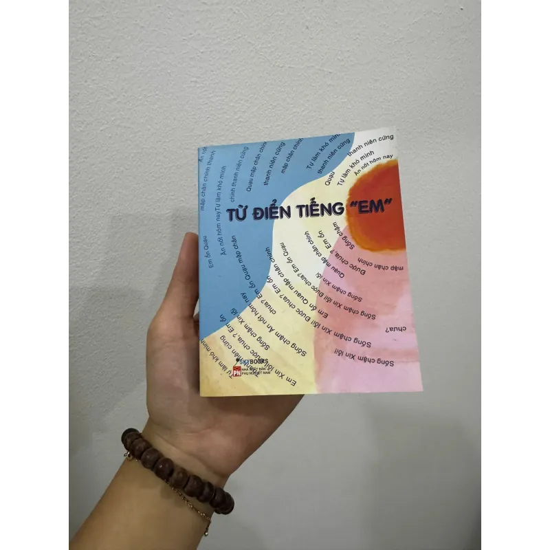 Từ điển tiếng "em" 958619