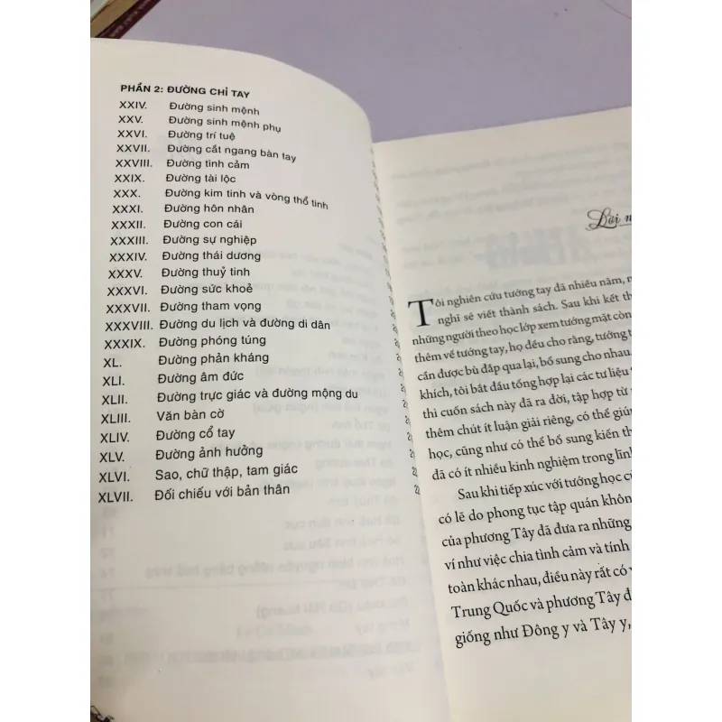 ĐỜI NGƯỜI TRÊN BÀN TAY ( Lý Cư Minh) 756216