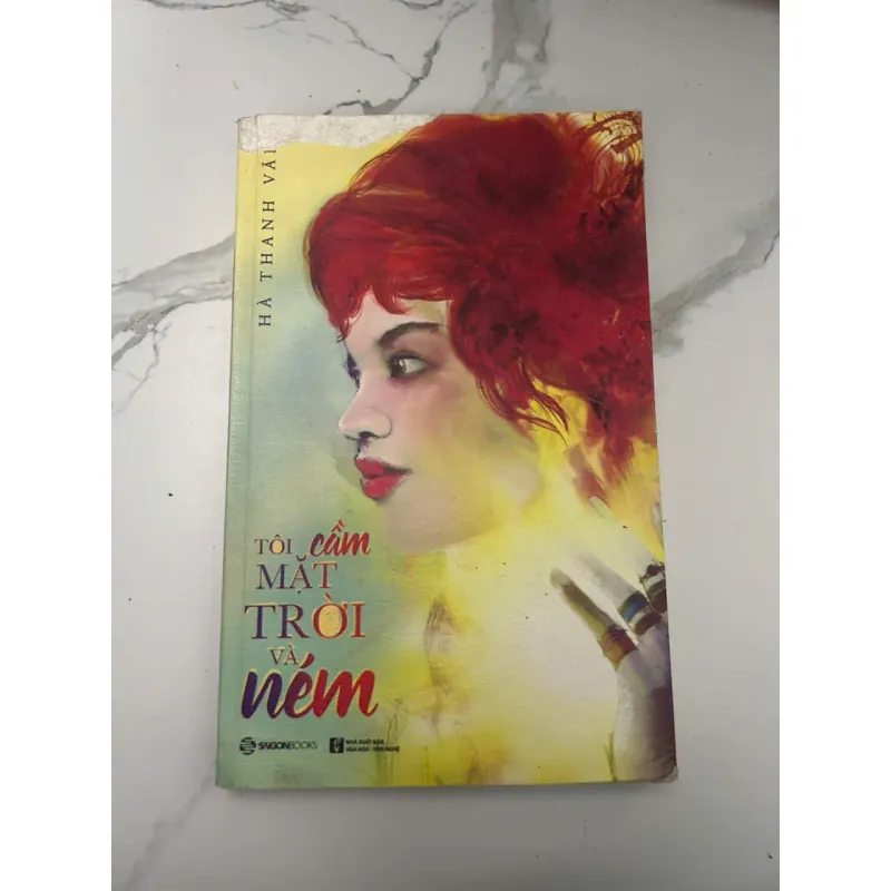 Tôi cầm mặt trời và ném - Hà Thanh Hã - Tản văn 654617