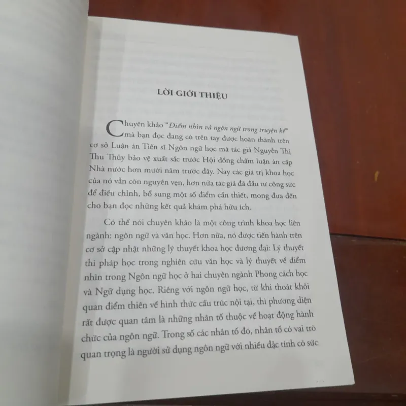 ĐIỂM NHÌN và NGÔN NGỮ trong truyện kể 763139