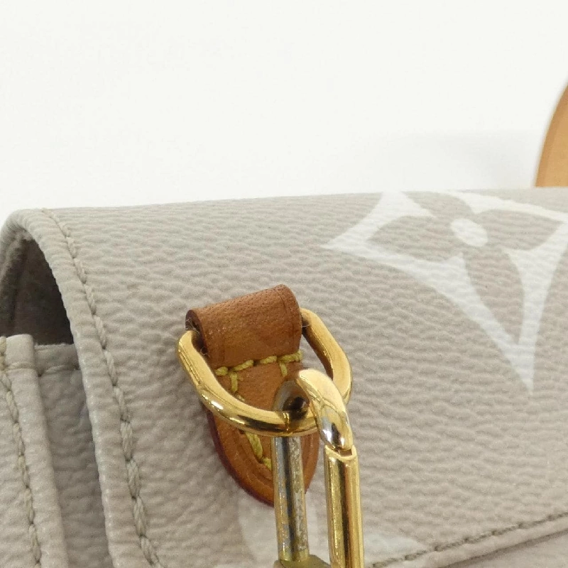 Balo Tiny By The Pool Louis Vuitton M45764 - Hàng hiệu Chính hãng 765544