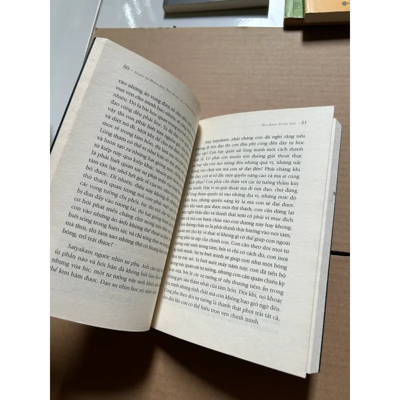 Bên rặng tuyết sơn 1032767