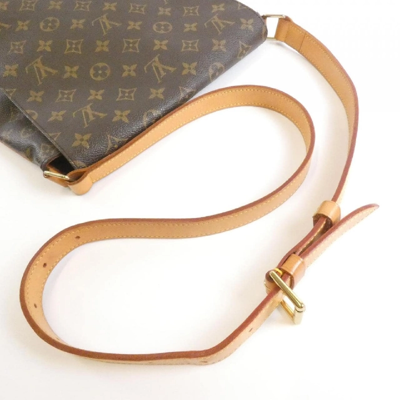 Túi đeo vai Louis Vuitton Monogram Musette M51256 612435