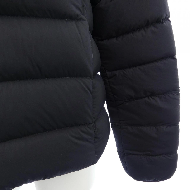 Áo khoác lông vũ MONCLER CERCES 633948