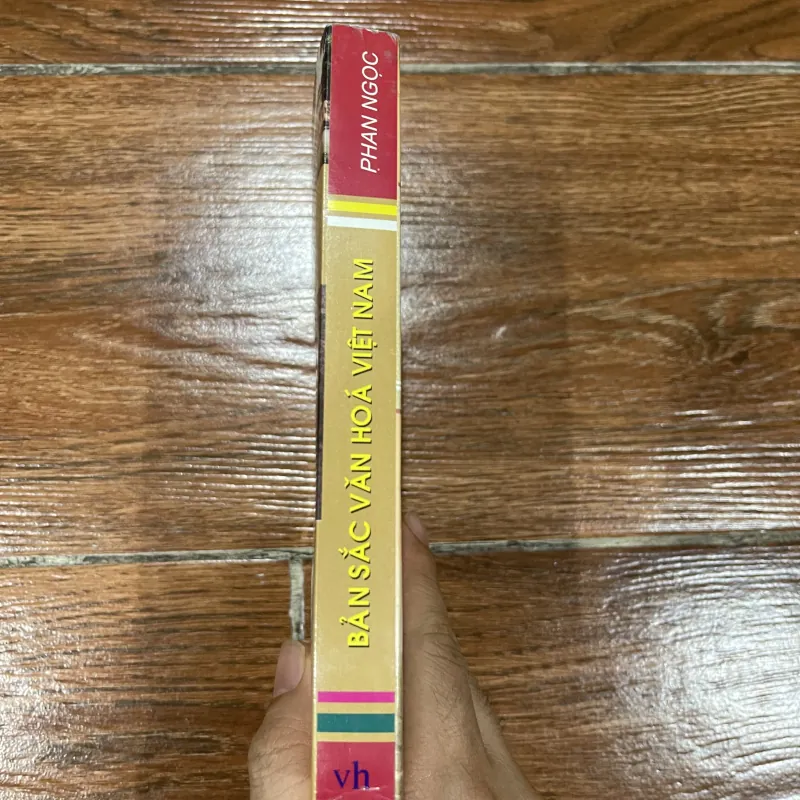Bản sắc văn hóa Việt Nam - Phan Ngọc (8) 1031627