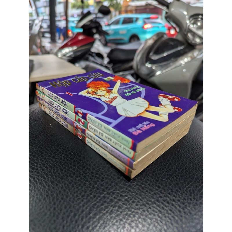 Truyện tranh hộp cấp cứu 745261