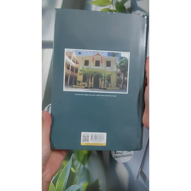 [MIỄN PHÍ BỌC SÁCH] [SEAL] Thành Phố Hồ Chí Minh Trên Đường Phát Triển (2012-2018) - Viện Nghiên Cứu Phát Triển TP.HCM 990516