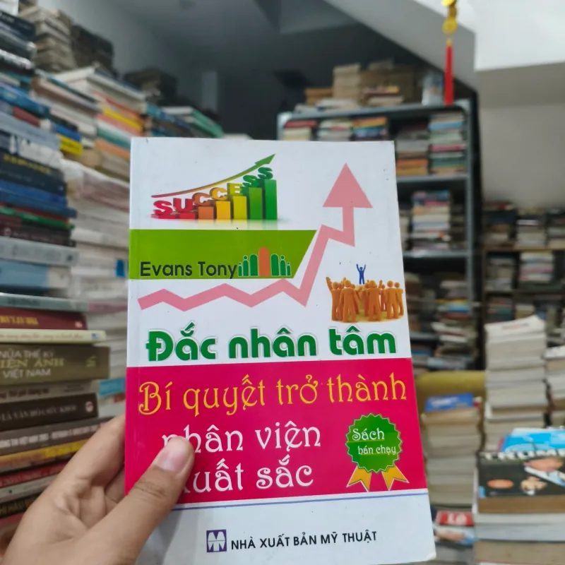 Đắc nhân tâm" (How to Win Friends and Influence People) 🌱 748943