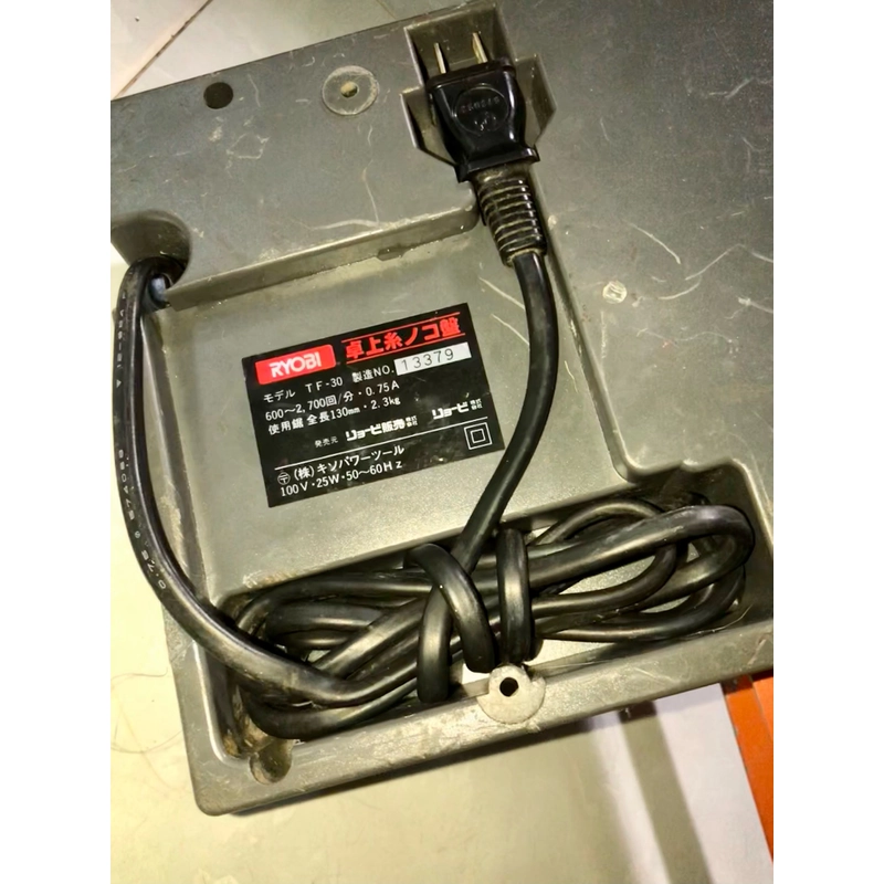 Máy cưa lưỡi chỉ, cưa lọng bàn Nhật ( có điều tốc ) 463678