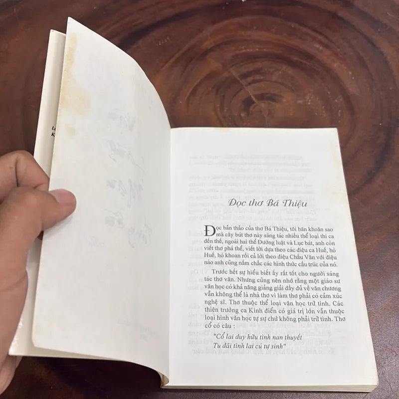 II Thơ: Vân Lãng Mạn Thuyền - Bá Thiệu - 2006 1022449