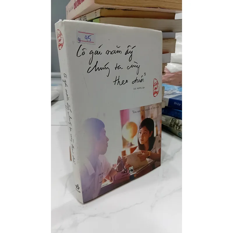 Sách Cô gái năm ấy chúng ta cùng theo đuổi 739885