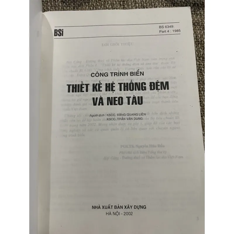 Công trình biển: Thiết kế hệ thống đệm và neo tàu 1022099