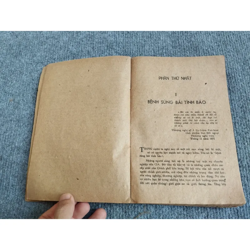 CIA VÀ BỆNH SÙNG BÁI TÌNH BÁO 568107