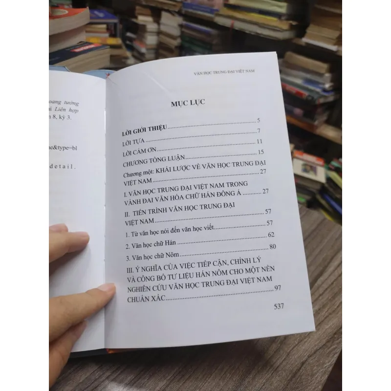 Sách: Văn học trung đại Việt Nam - Tác giả: Nguyễn Phúc An (A3) 602546