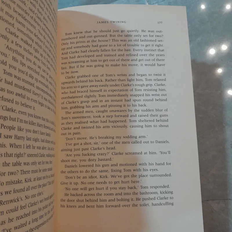 THE DOUBLE EAGLE - JAMES TWINING 588463