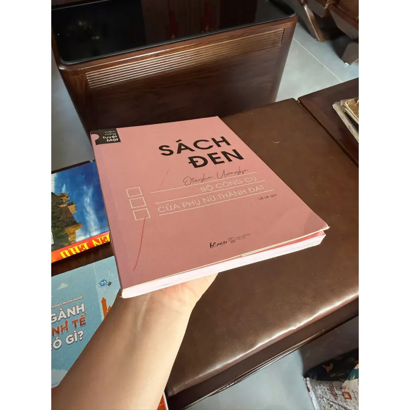 Sách Đen – Bộ Công Cụ Của Phụ Nữ Thành Đạt | Otegha Uwagba- K3 1005719