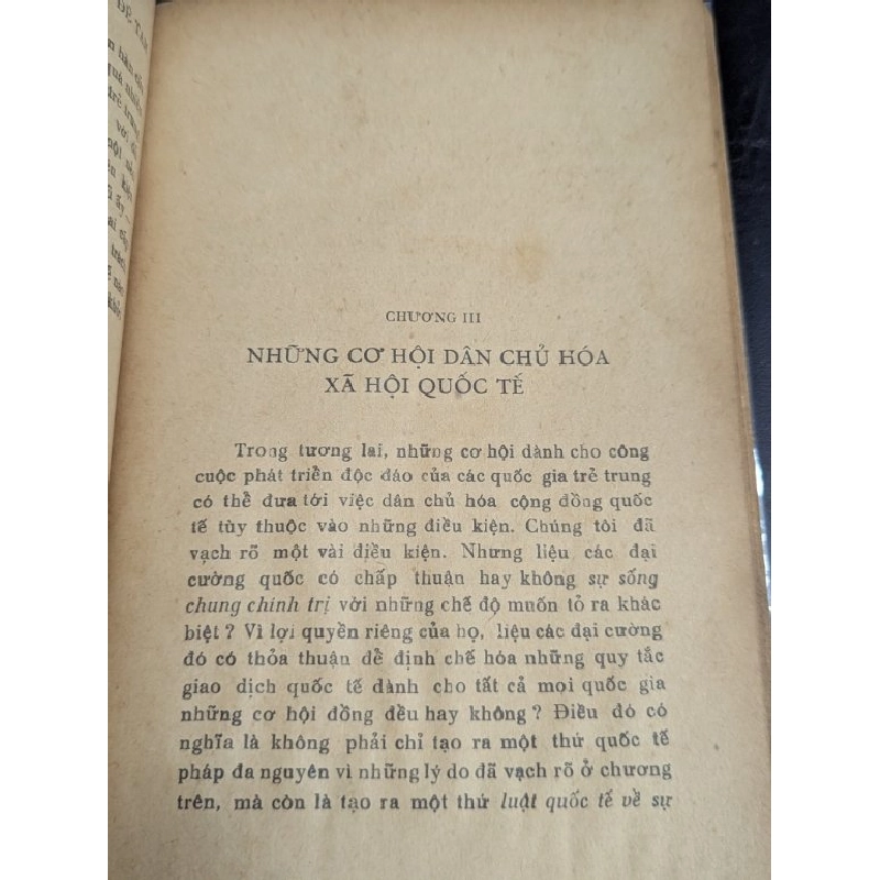 Thế giới đệ tam trong nền chính trị quốc tế - Robert Bose ( bản dịch Mai Vi Phúc ) 449396