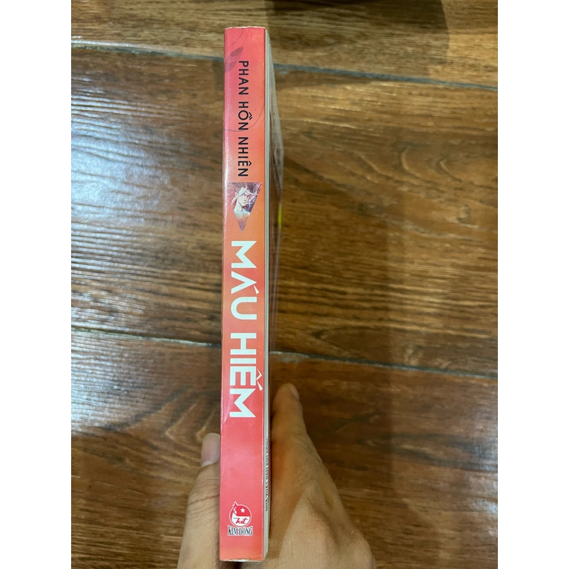 Máu Hiếm - Phan Hồn Nhiên (9) 450562