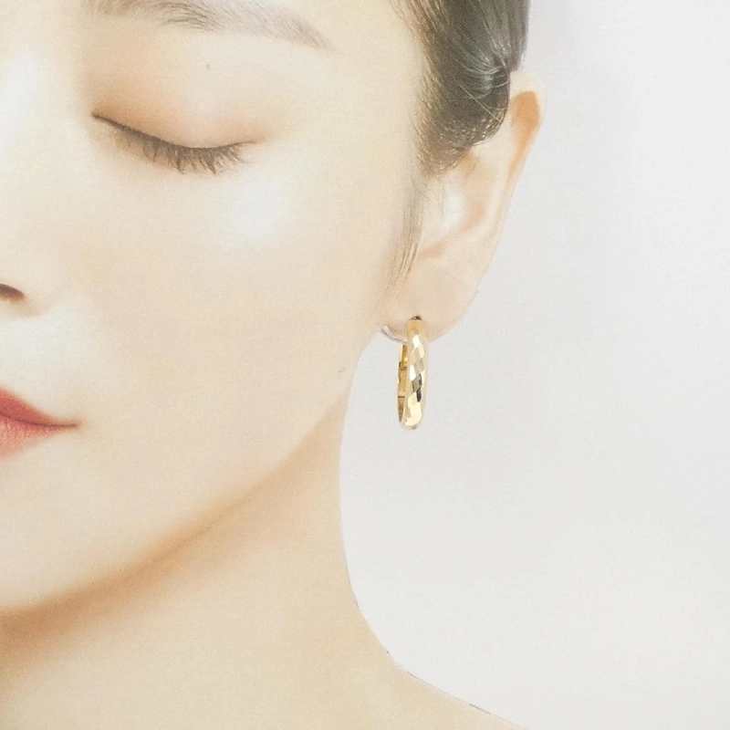 K18YG Bông tai - Hàng hiệu Chính hãng 868101