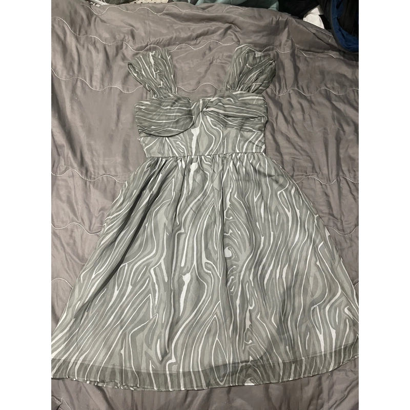 Đầm thanh lý 478961