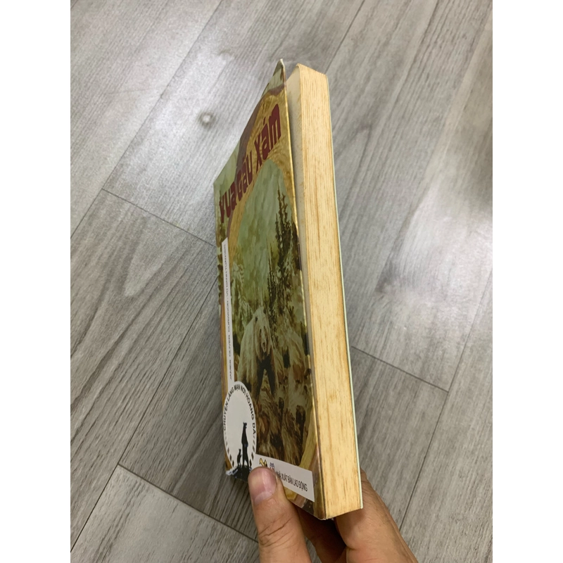 Vua gấu xám - chuyện lãng mạn nơi hoang dã. 999 458307