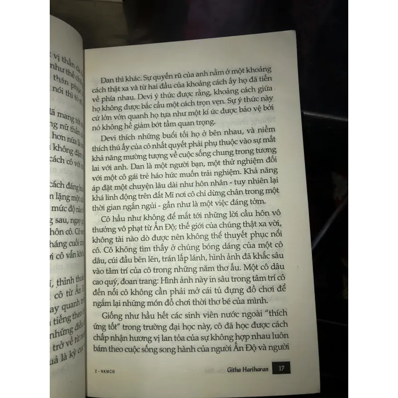 Nghìn khuôn mặt của đêm - Githa Hariharan 1020950