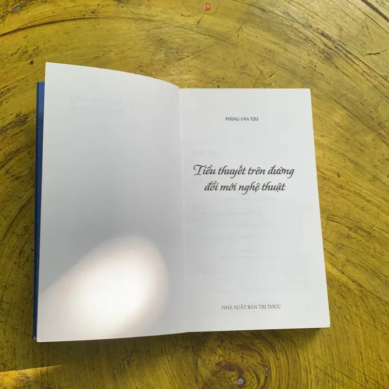 TIỂU THUYẾT TRÊN ĐƯỜNG ĐỔI MỚI NGHỆ THUẬT - PHÙNG VĂN TỬU 745247