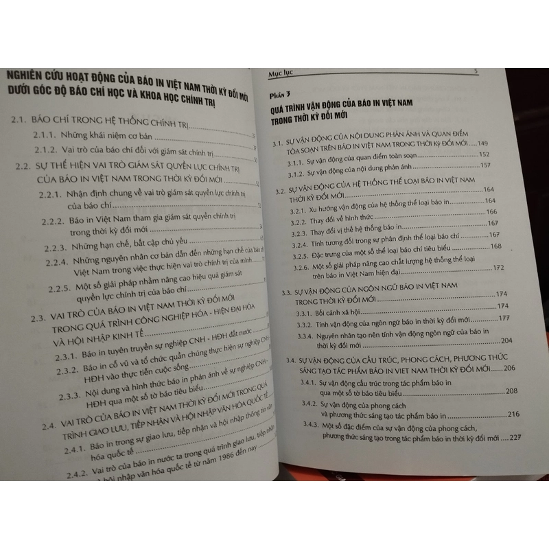 Báo in Việt Nam trong thời kỳ đổi mới 471730