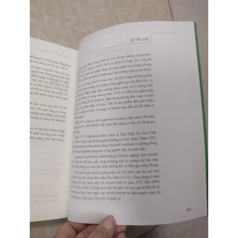 Sách: Khiêu vũ với ngòi bút cùng phù thuỷ quảng cáo hàng đầu nước Mỹ - TG: Joseph Sugarman 928636