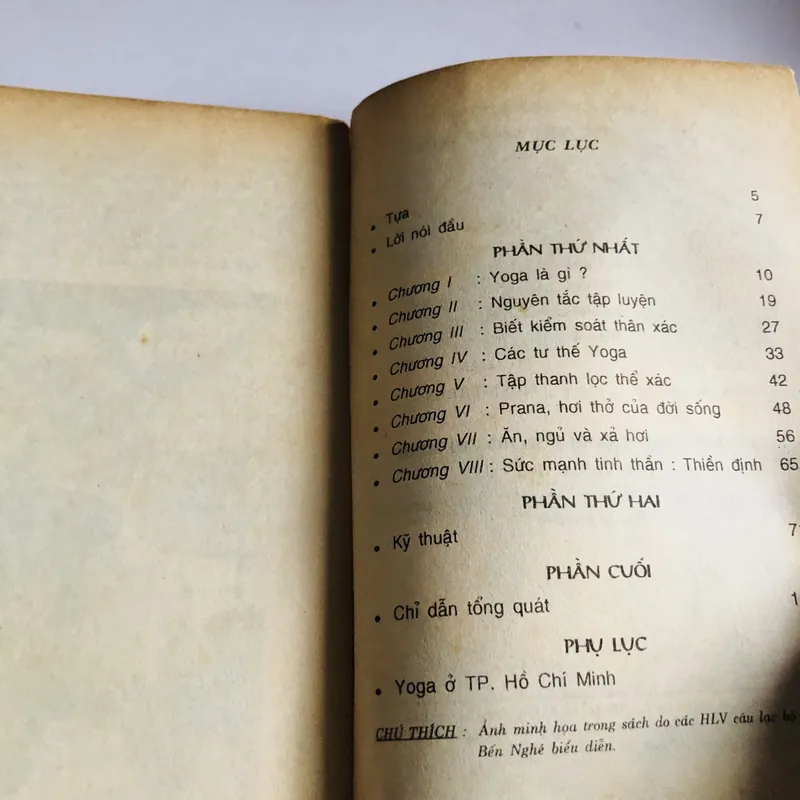 YOGA ĐỂ GIỮ MÃI TUỔI THANH XUÂN 605388