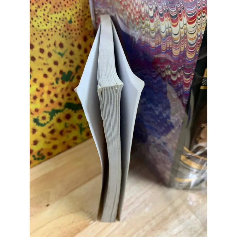 24 Truyện Cổ Tích Italia - Hòn Đảo Hạnh Phúc - Có Chữ Ký Dịch Giả 926216