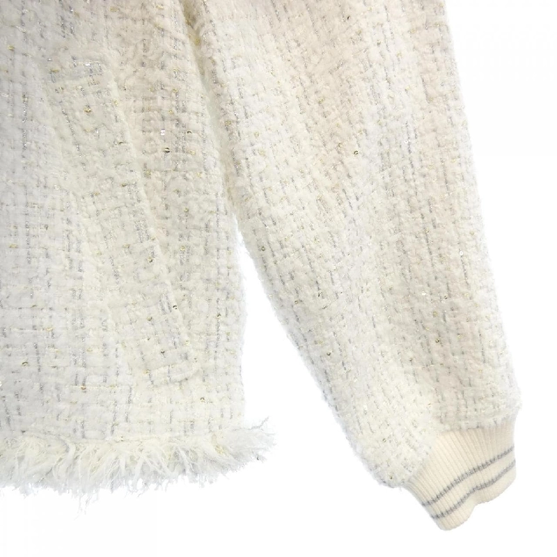 Chesty 23B401 Áo khoác - Hàng hiệu Authentic 810164