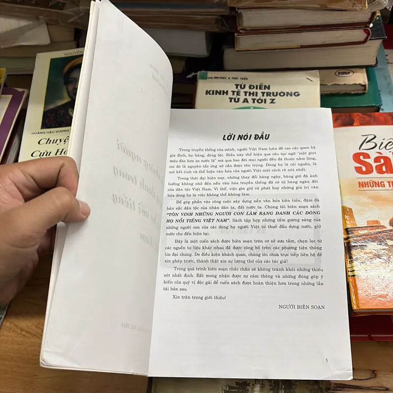 II Tôn Vinh Những Người Con Làm Rạng Danh Trong Các Dòng Họ Nổi Tiếng Việt Nam - 2014 704951