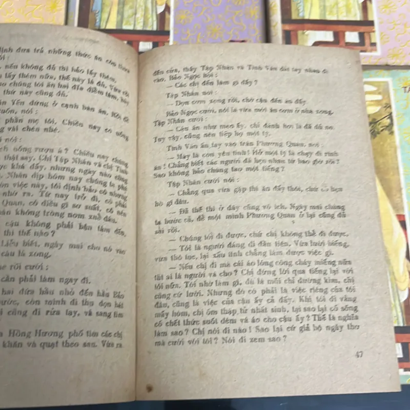 Bộ tiểu thuyết Hồng Lâu Mộng 1006085