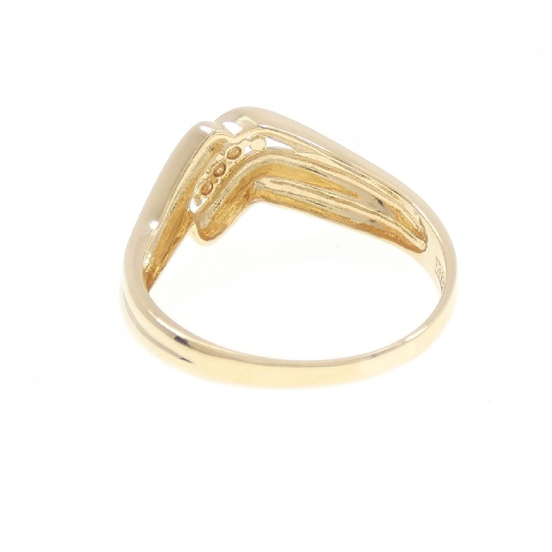 Nhẫn kim cương ba viên K18YG 0.03CT 672346