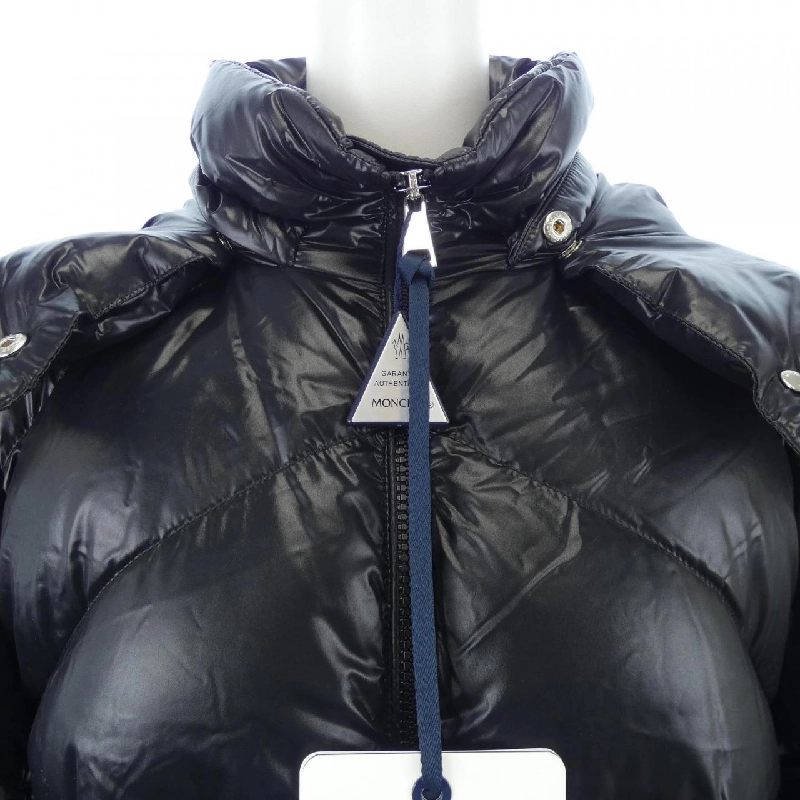 Áo khoác lông vũ MONCLER 639044