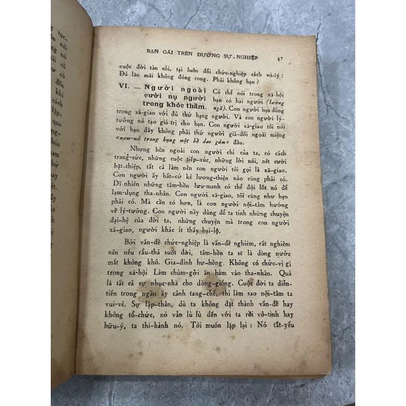 BẠN GÁI TRÊN ĐƯỜNG SỰ NGHIỆP - HOÀNG XUÂN VIỆT 798875