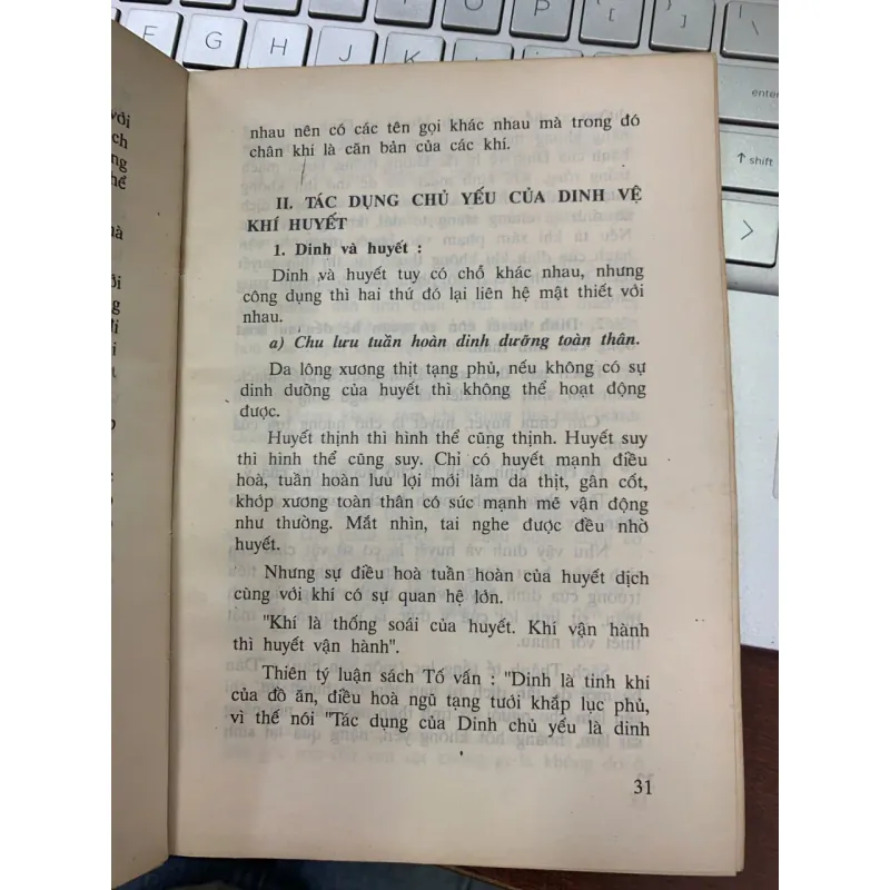 DƯỠNG SINH XOA BÓP KHÍ CÔNG CHỮA BỆNH - DƯƠNG TRỌNG HIẾU 753463