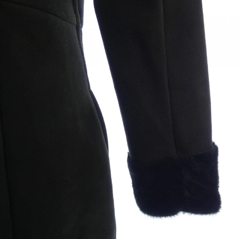 【Mã giảm giá】Áo khoác lông cừu PRADA 643237