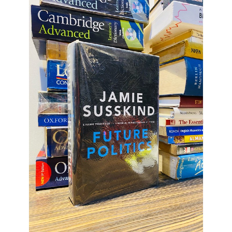 FUTURE POLITICS - JAMIE SUSSKIND 179972