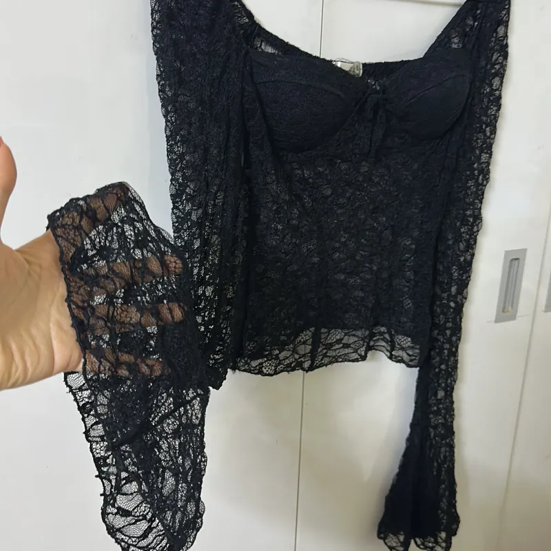 Áo ren tay loe cúp ngực 970992