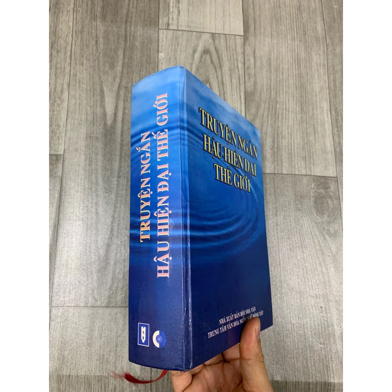 Truyện ngắn hậu hiện đại thế giới. 1a5.  509680